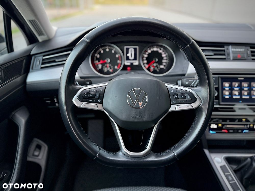 Volkswagen Passat 1.5 TSI EVO Business - 23