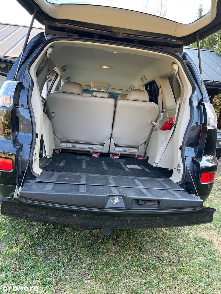 Mitsubishi Outlander 2.4 4WD CVT Intense - 22