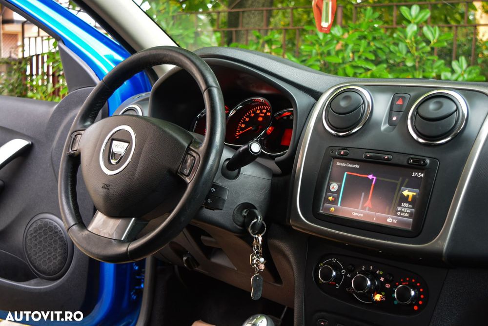 Dacia Sandero - 7