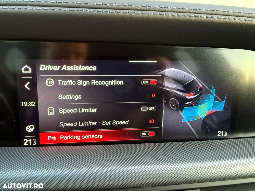 Alfa Romeo Stelvio - 35