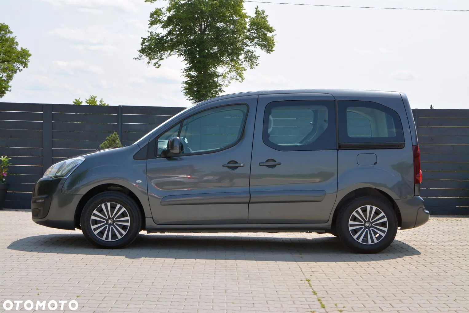 Peugeot Partner - 11