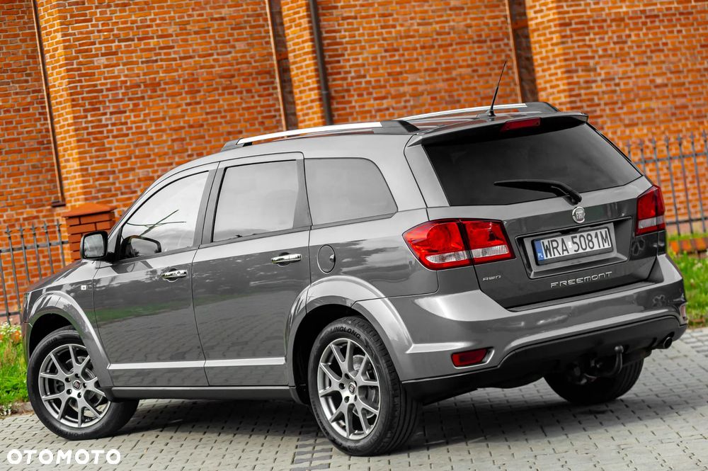 Fiat Freemont 2.0 Multijet 16V DPF Automatik Allrad Black Code - 13
