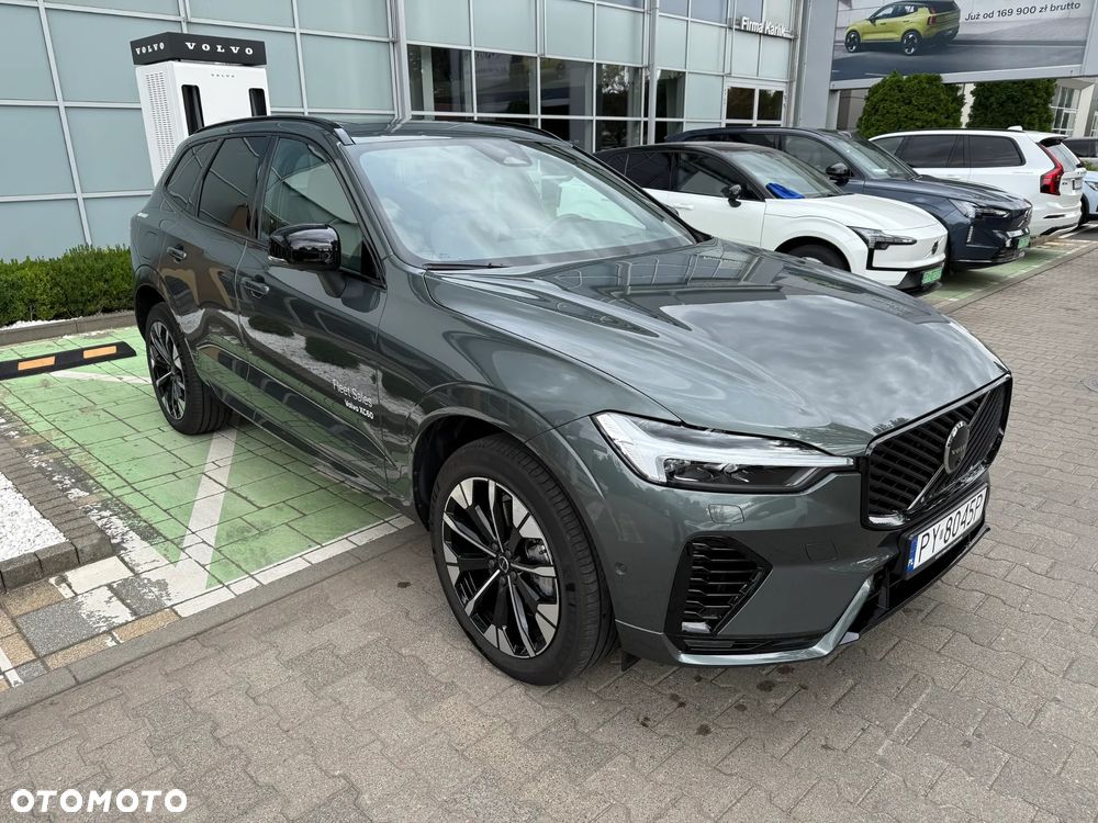 Volvo XC 60 T6 Plug-In Hybrid AWD Ultra Dark - 4