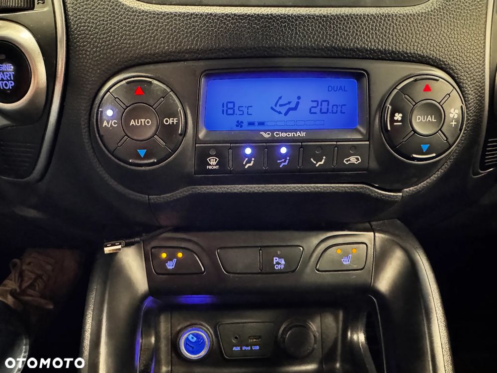 Hyundai ix35 2.0 CRDi 4WD Automatik Premium - 13