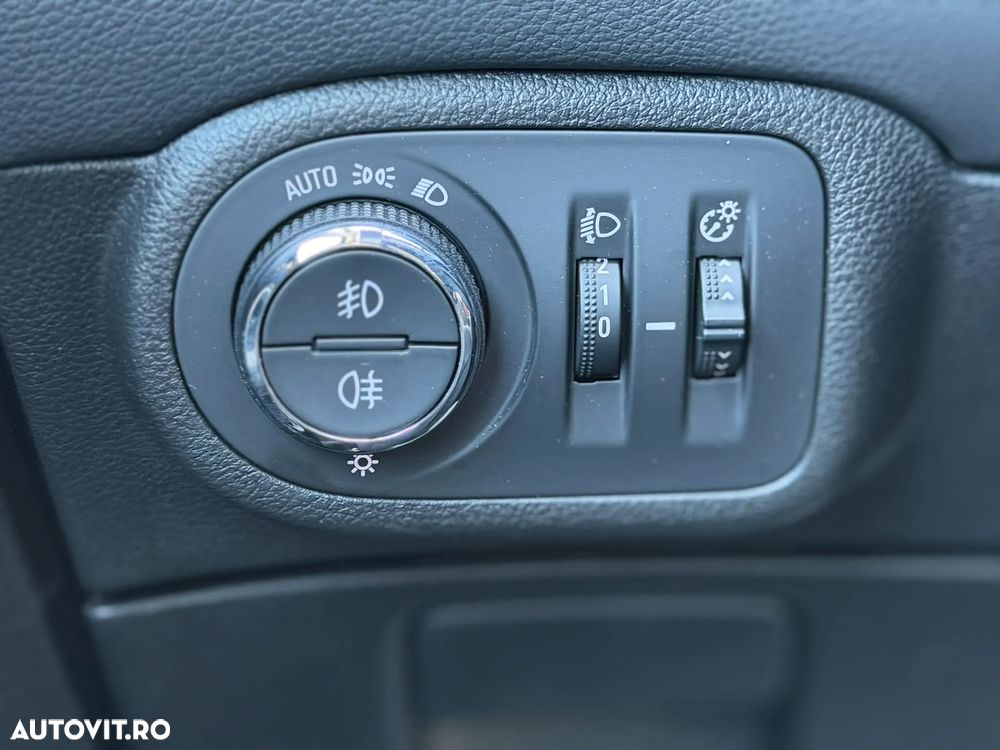 Opel Zafira 2.0 CDTI Automatik Active - 29