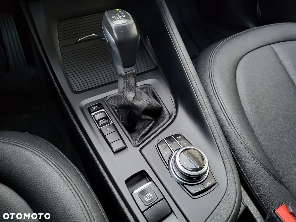 BMW X1 - 15
