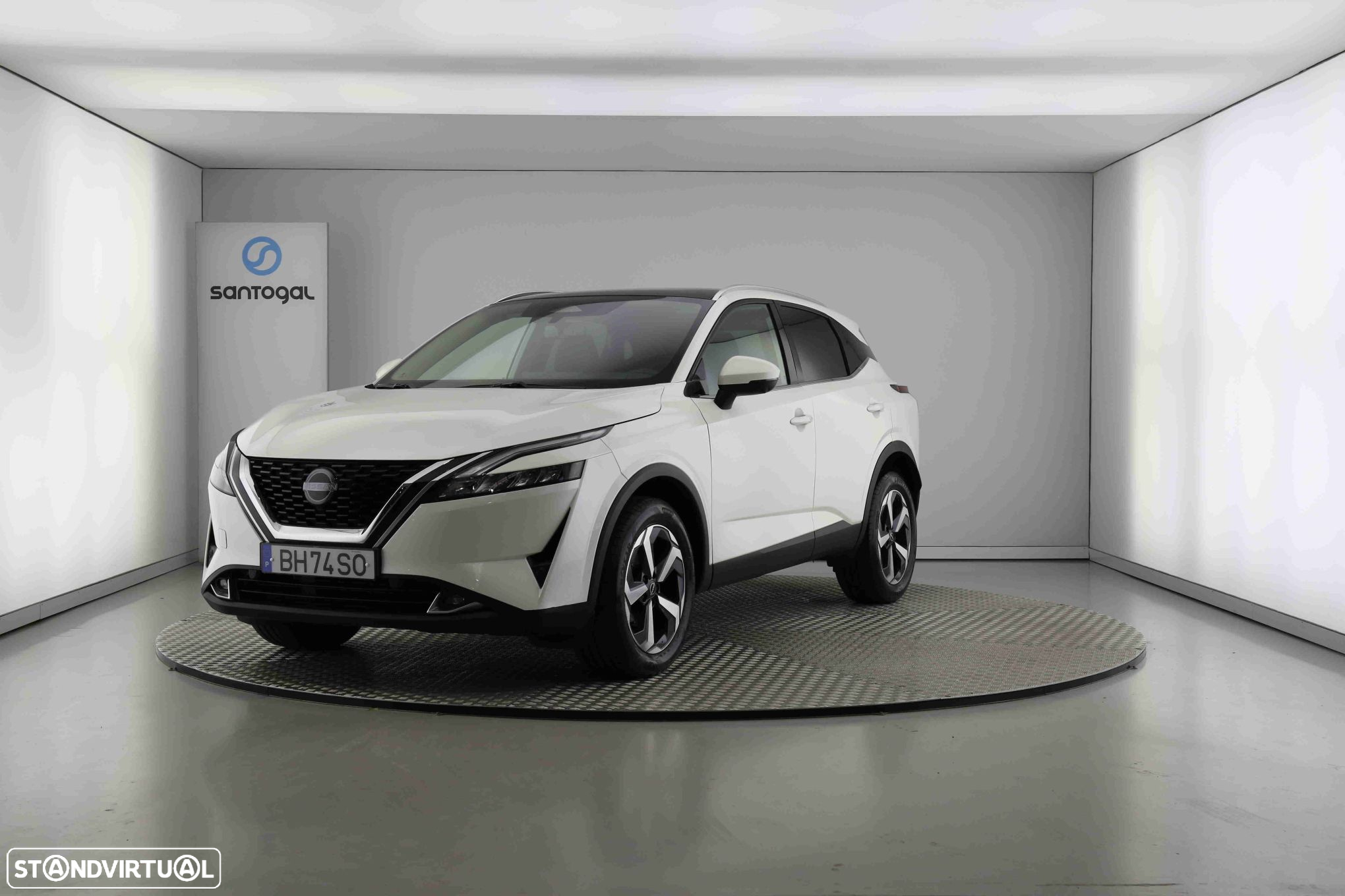 Nissan Qashqai 1.3 DIG-T N-Connecta LED+SKY - 2