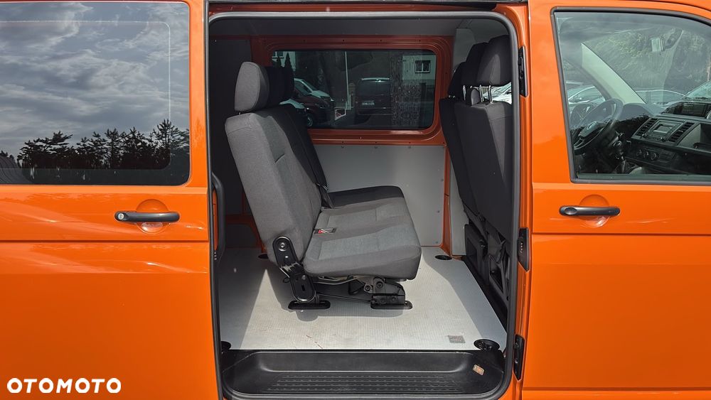 Volkswagen Transporter - 25