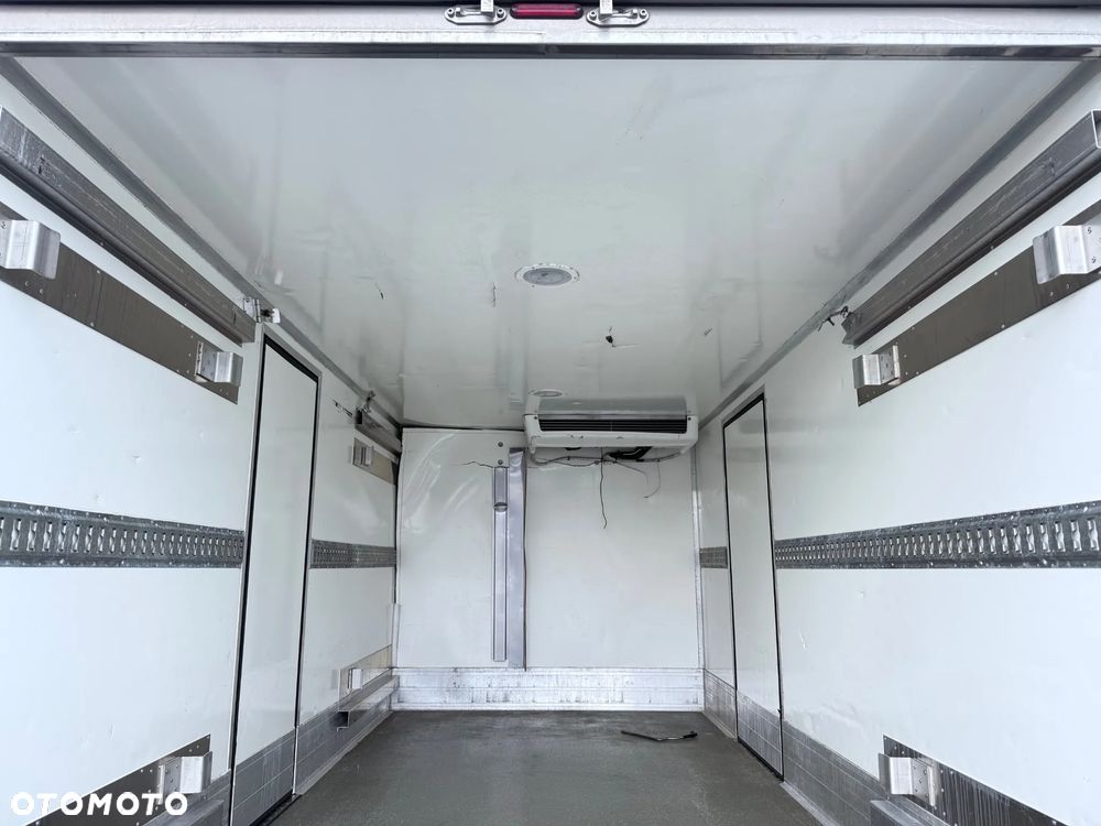 Renault Master 170 DCI Kontener 8ep Chłodnia/Mroźnia Złącze 230V Salon PL - 16