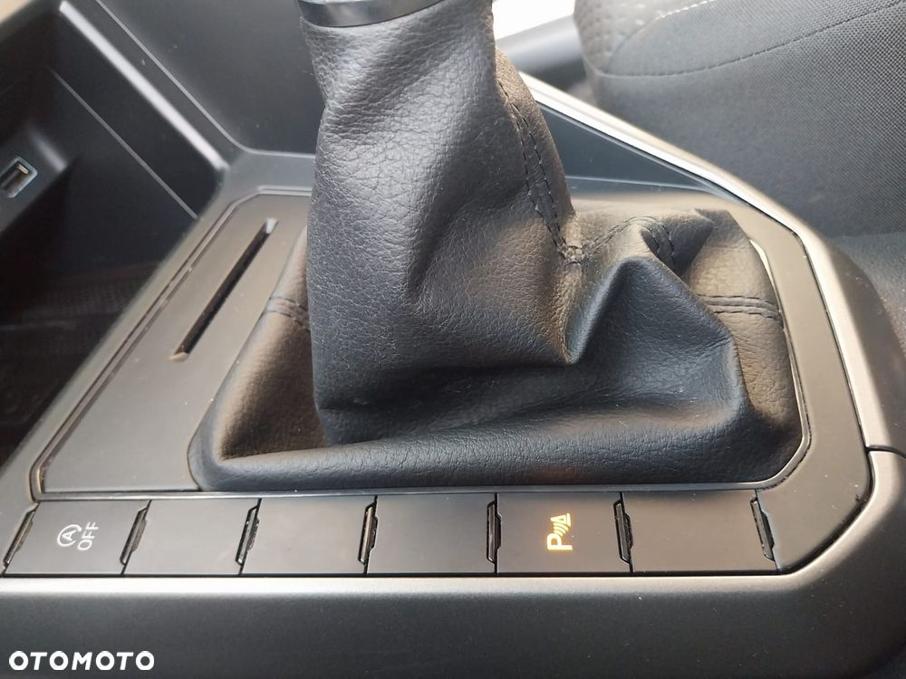 Volkswagen Polo - 28