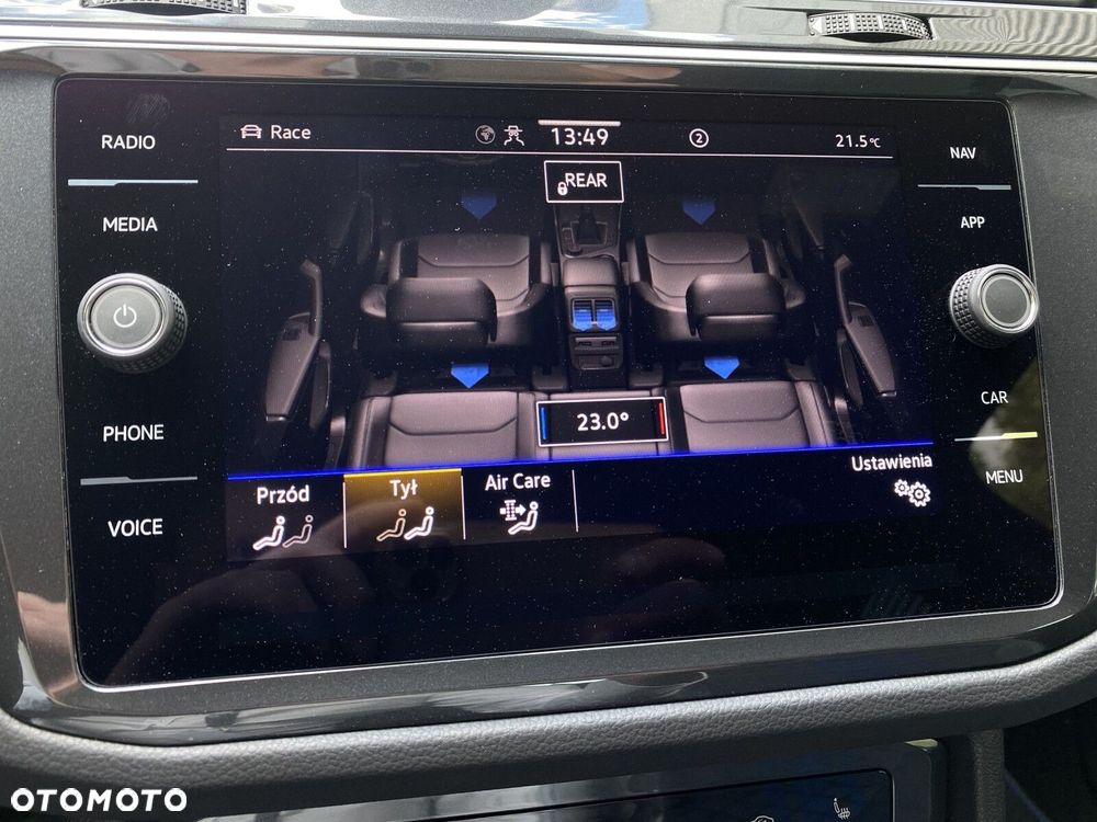 Volkswagen Tiguan - 26