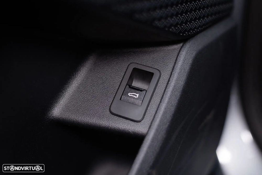 BMW 225xe Active Tourer e xDrive Line Luxury - 34