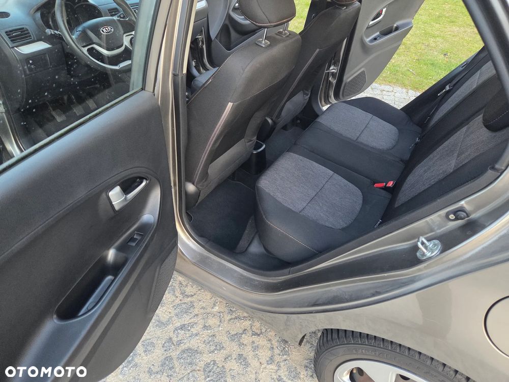 Kia Picanto 1.0 Attract - 13