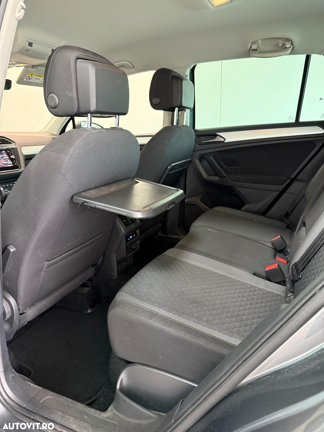Volkswagen Tiguan 2.0 TDI DPF DSG Comfortline - 9