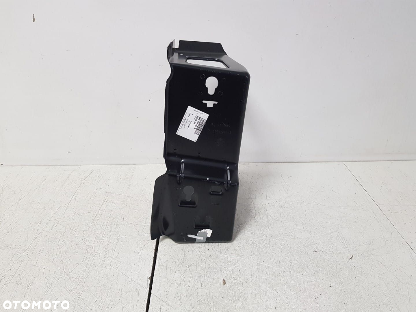 NOWE TYLNY WZMOCNIENIE PRAWE NADKOLA WNĘKI KOŁA  AUDI Q5 09-17 8R0809302A 8R0809508 - 2
