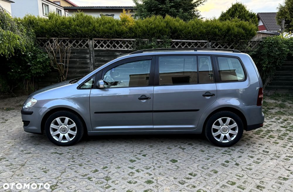 Volkswagen Touran 1.9 TDI Conceptline - 14