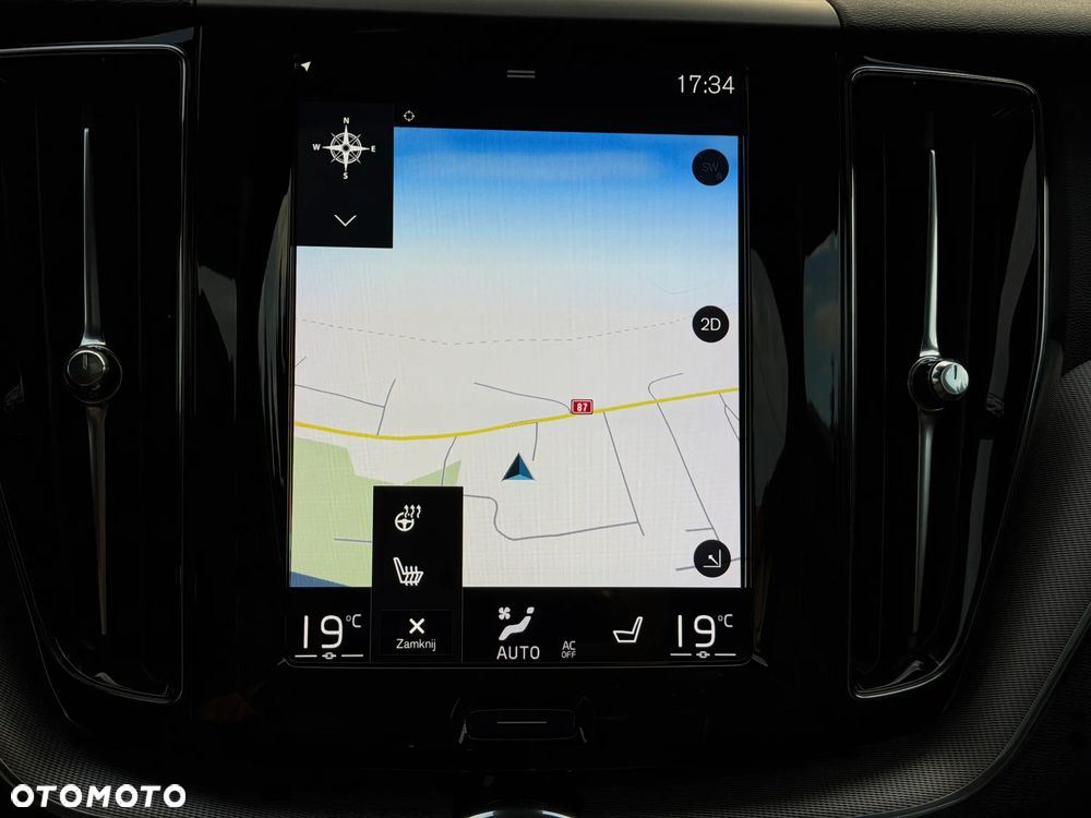 Volvo XC 60 T6 AWD Geartronic RDesign - 38