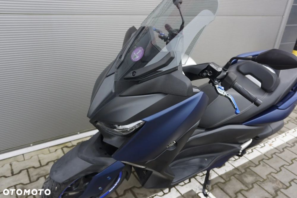 Yamaha X-max - 17