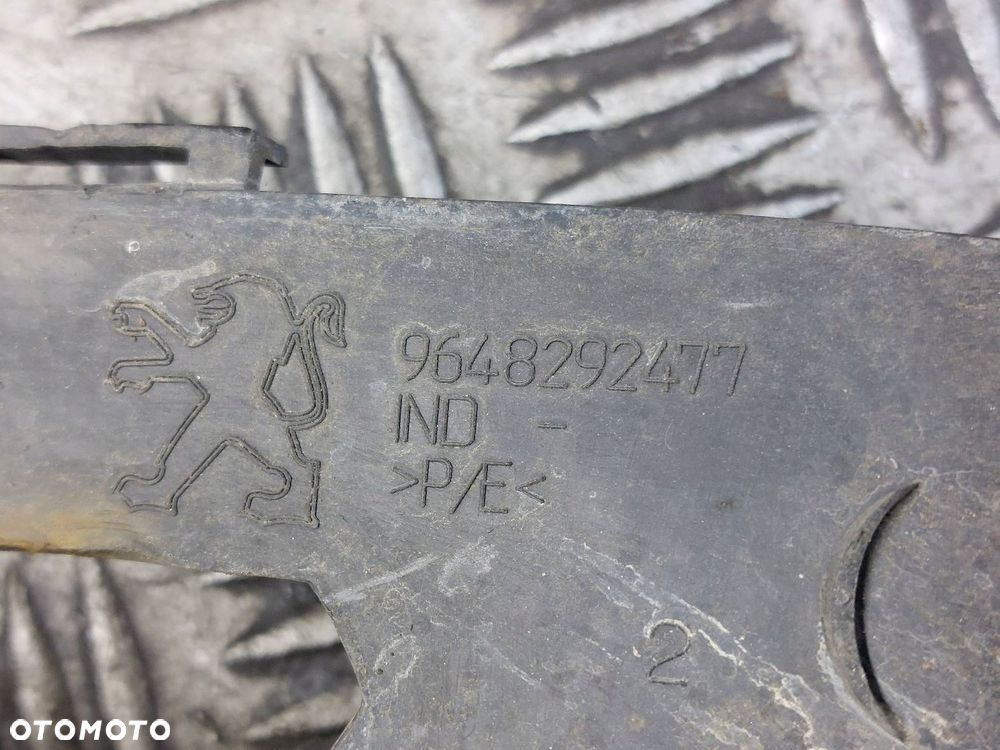KRATKA ZDERZAKA PRZÓD ŚRODKOWA PEUGEOT 206 I 9648292477 - 3