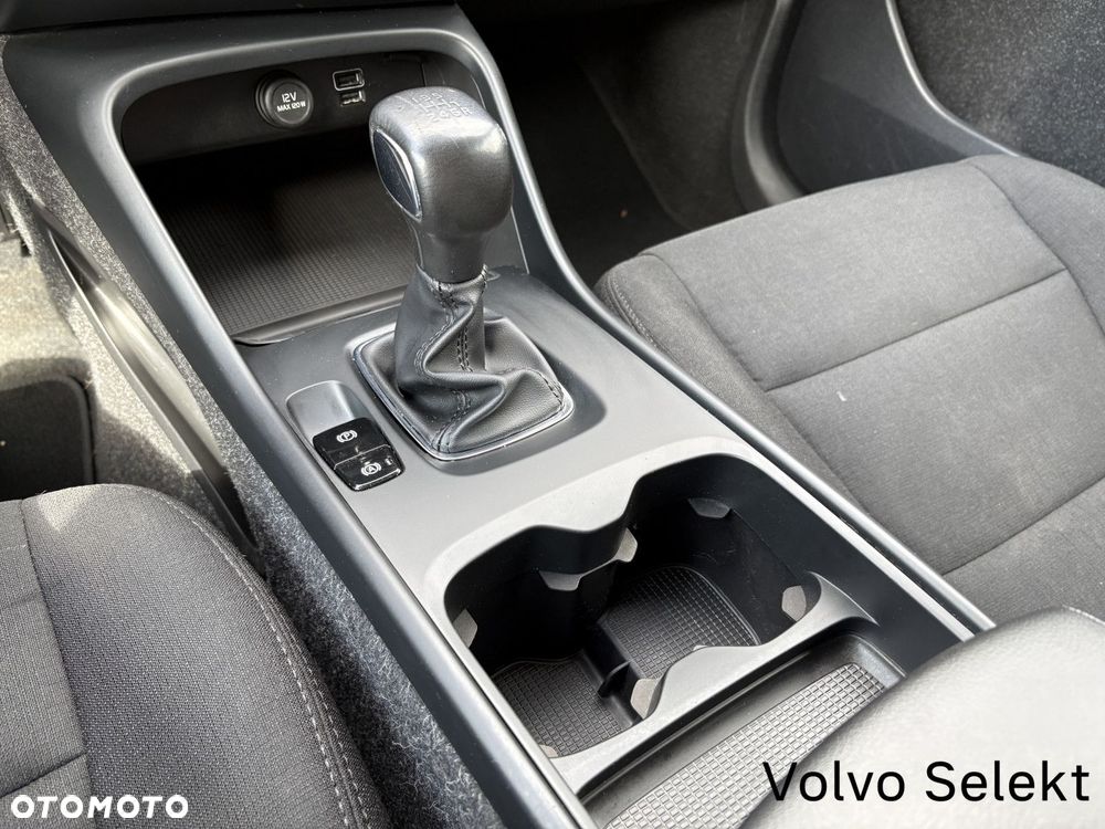 Volvo XC 40 - 11