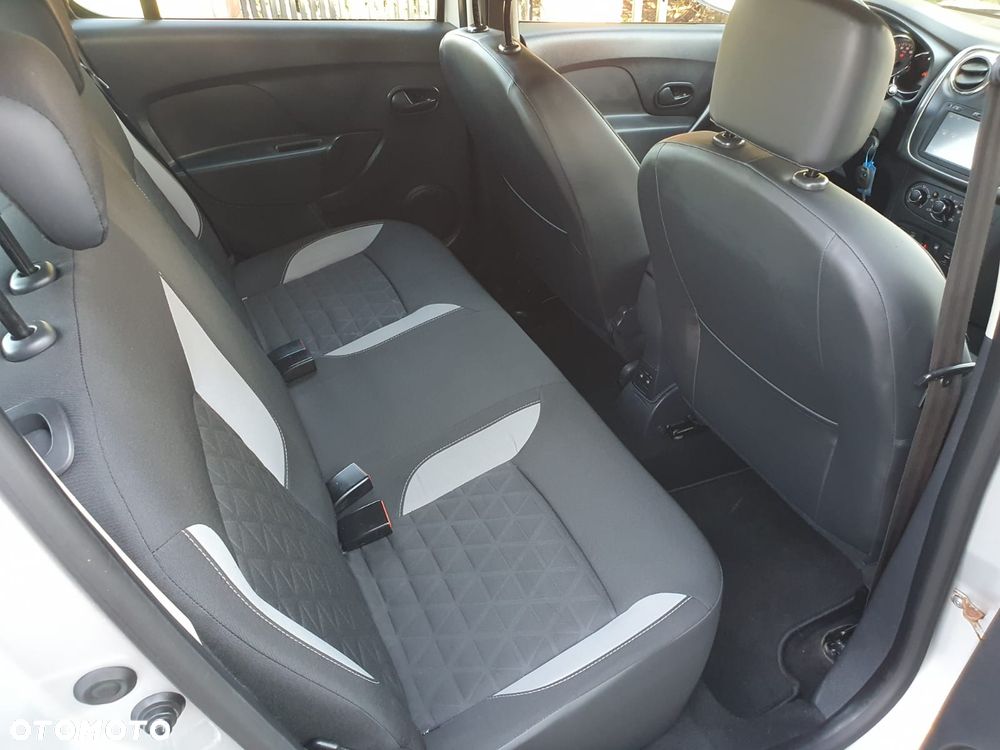 Dacia Sandero 0.9 TCe Laureate - 34