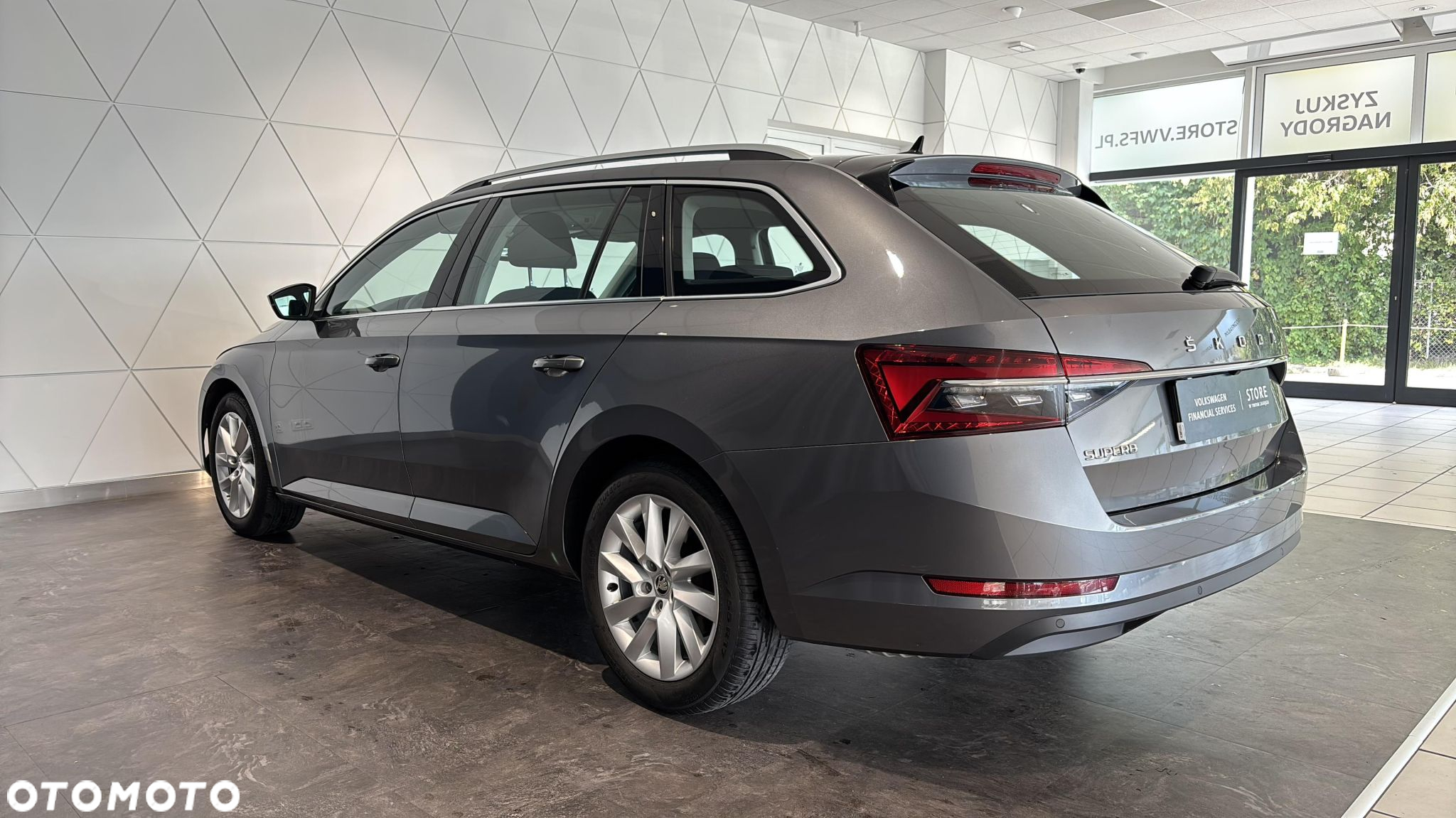 Skoda Superb 2.0 TDI SCR Ambition DSG - 3