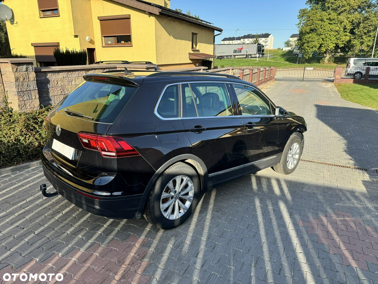 Volkswagen Tiguan - 5