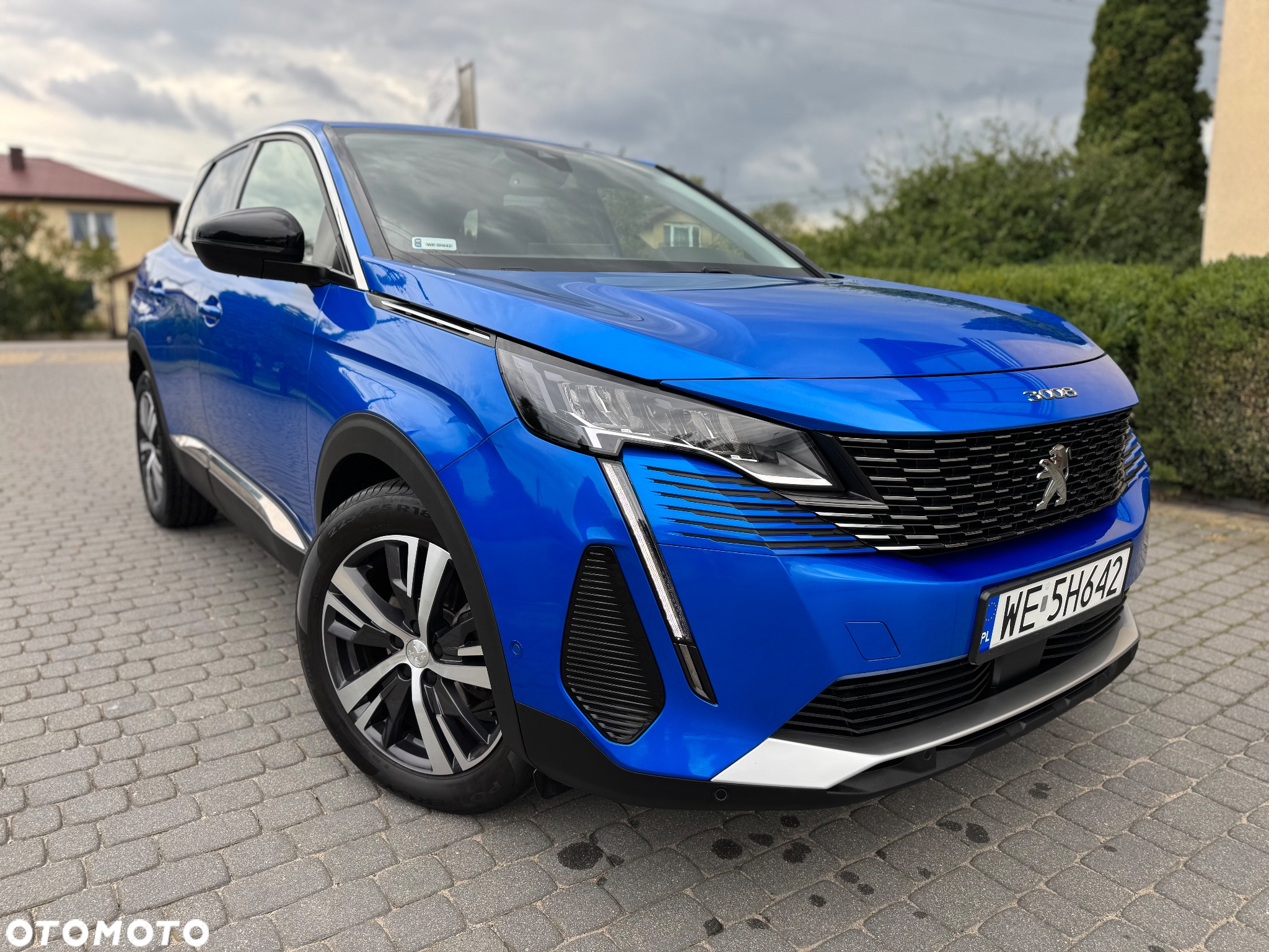 Peugeot 3008 1.5 BlueHDi Allure S&S EAT8 - 4