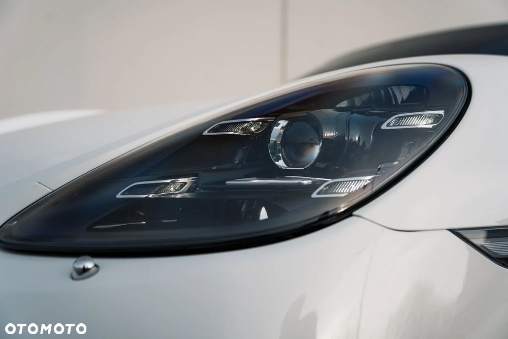 Porsche 718 Cayman GPF Style Edition PDK - 15