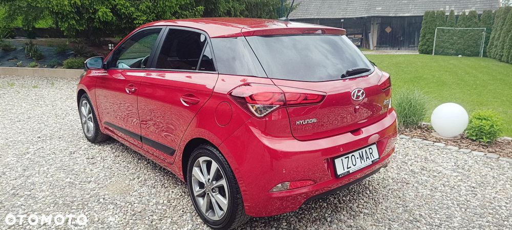 Hyundai i20 blue 1.2 YES Gold - 21
