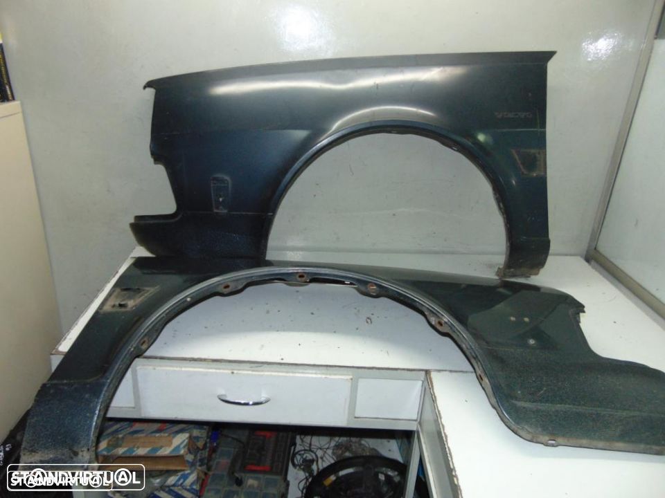 Volvo 340 guarda-lamas - 1