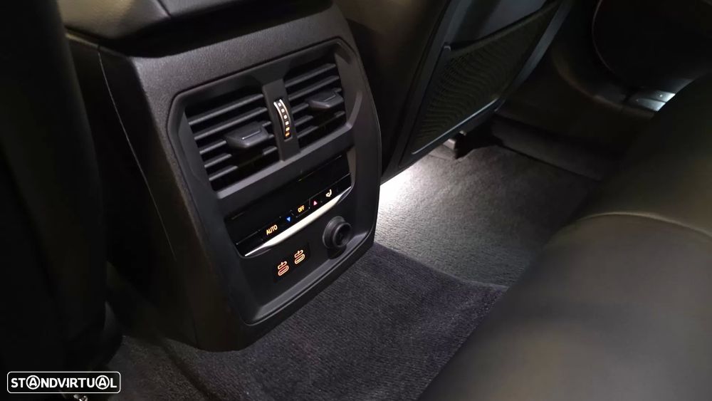 BMW 318 d Line Sport Auto - 51