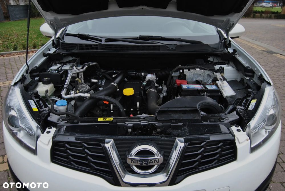 Nissan Qashqai 1.5 dCi DPF visia - 13