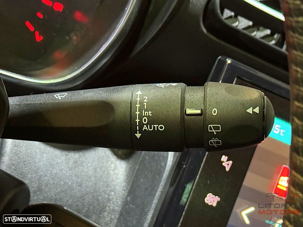 Citroën C3 Aircross 1.2 PureTech Shine - 25