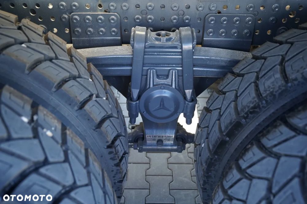 Mercedes-Benz AROCS 3240 / GRUSZKA 9M3 / 8x4 / BETONOMIESZARKA /  SCHWING STETTER  / OPONY 100% - 26