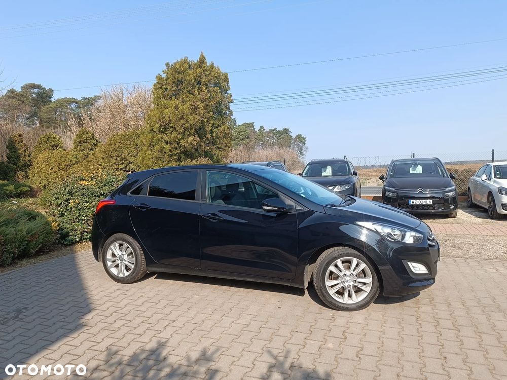 Hyundai i30 1.6 CRDi Premium - 14