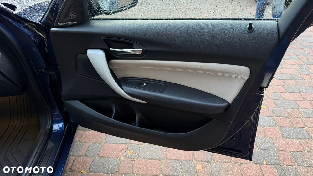 BMW Seria 1 120d Advantage - 12