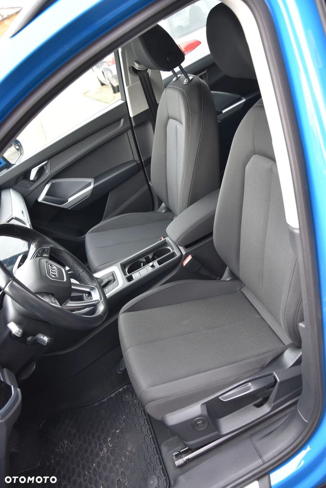 Audi Q3 2.0 TDI S tronic - 17