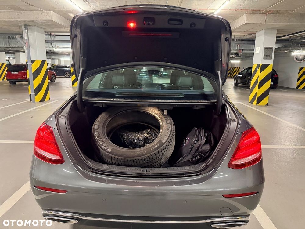 Mercedes-Benz Klasa E - 8