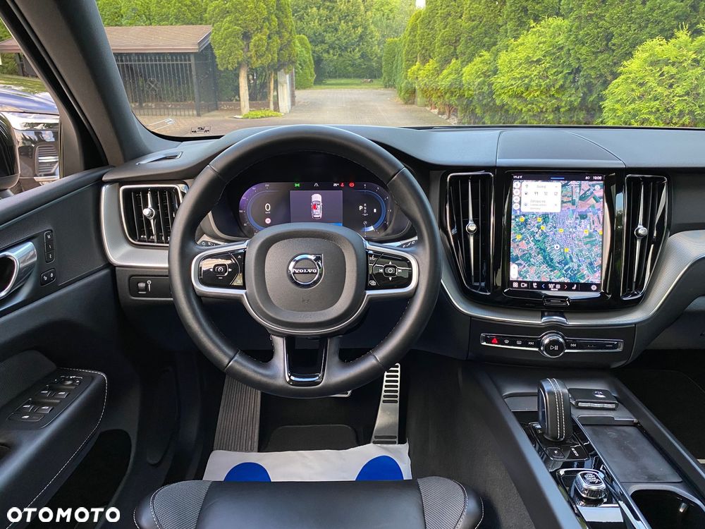 Volvo XC 60 B4 D Geartronic RDesign - 24