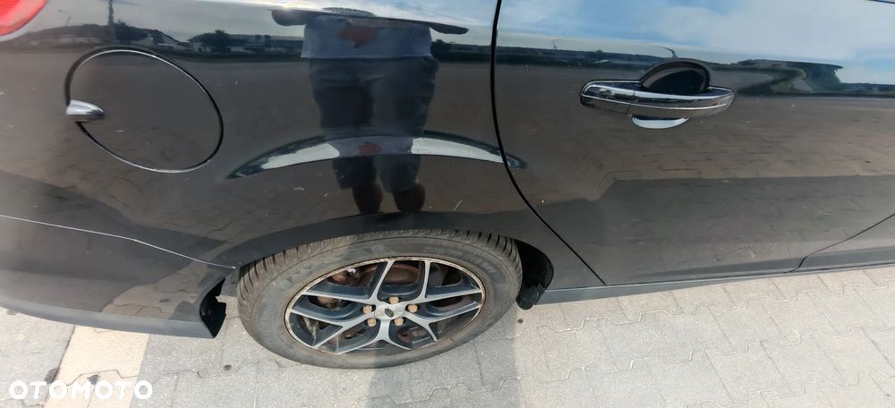 Ford Focus 1.0 EcoBoost Titanium - 22