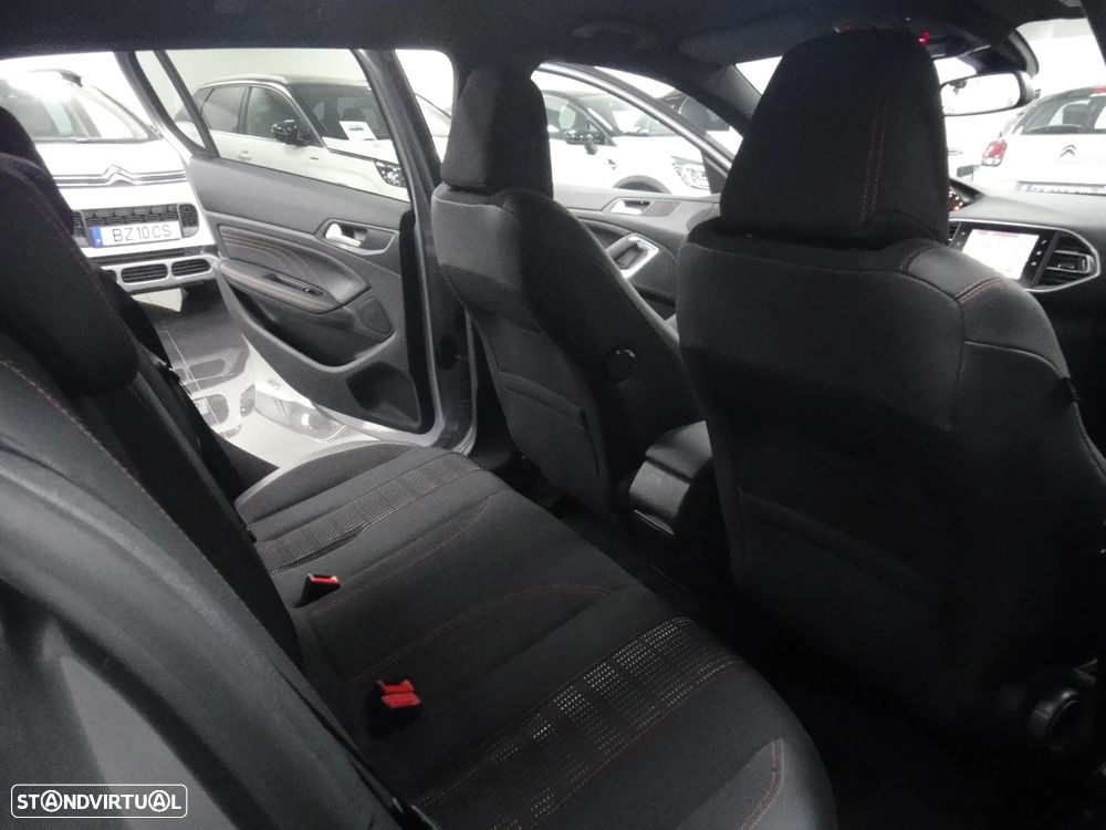 Peugeot 308 PureTech 130 GPF EAT8 Stop & Start GT Pack - 19