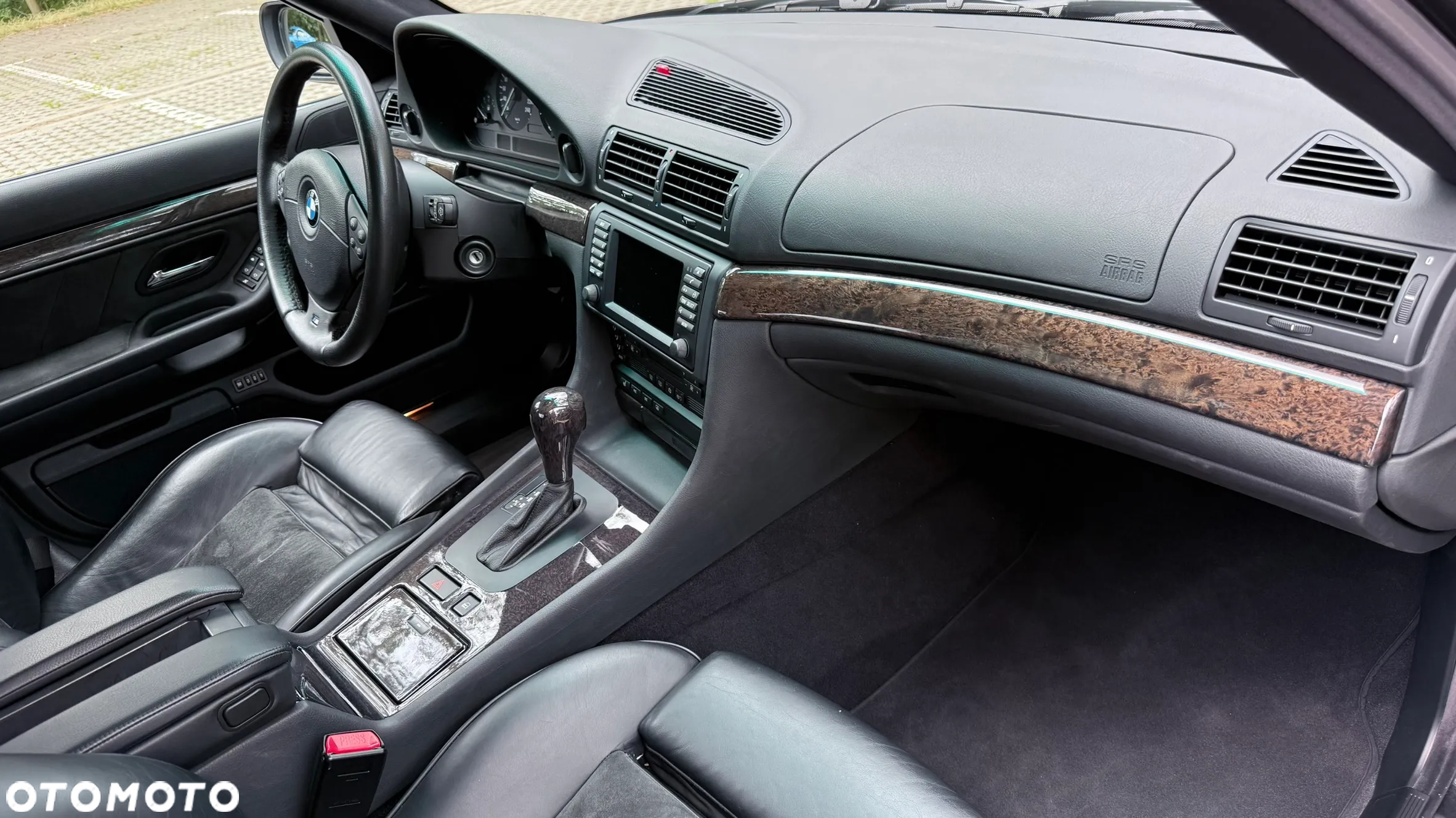 BMW Seria 7 740i - 19
