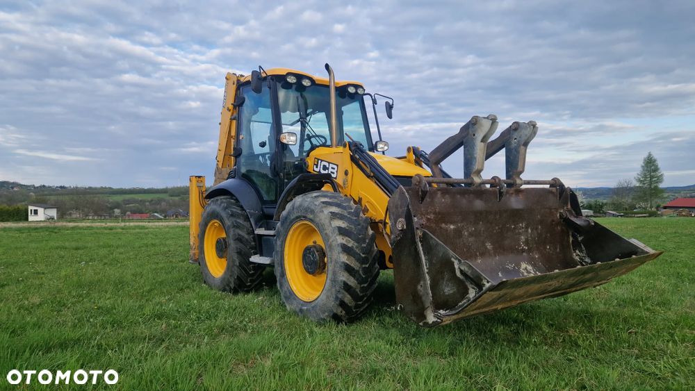 JCB 4CX - 3
