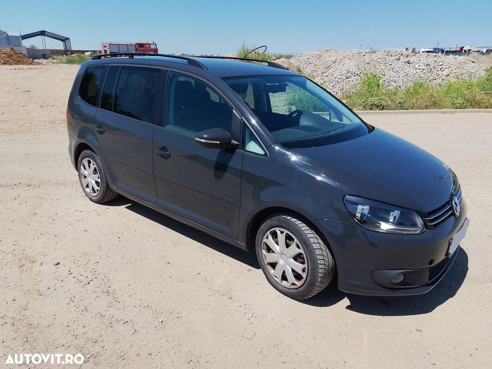 Volkswagen Touran 1.6 TDI Comfortline - 2