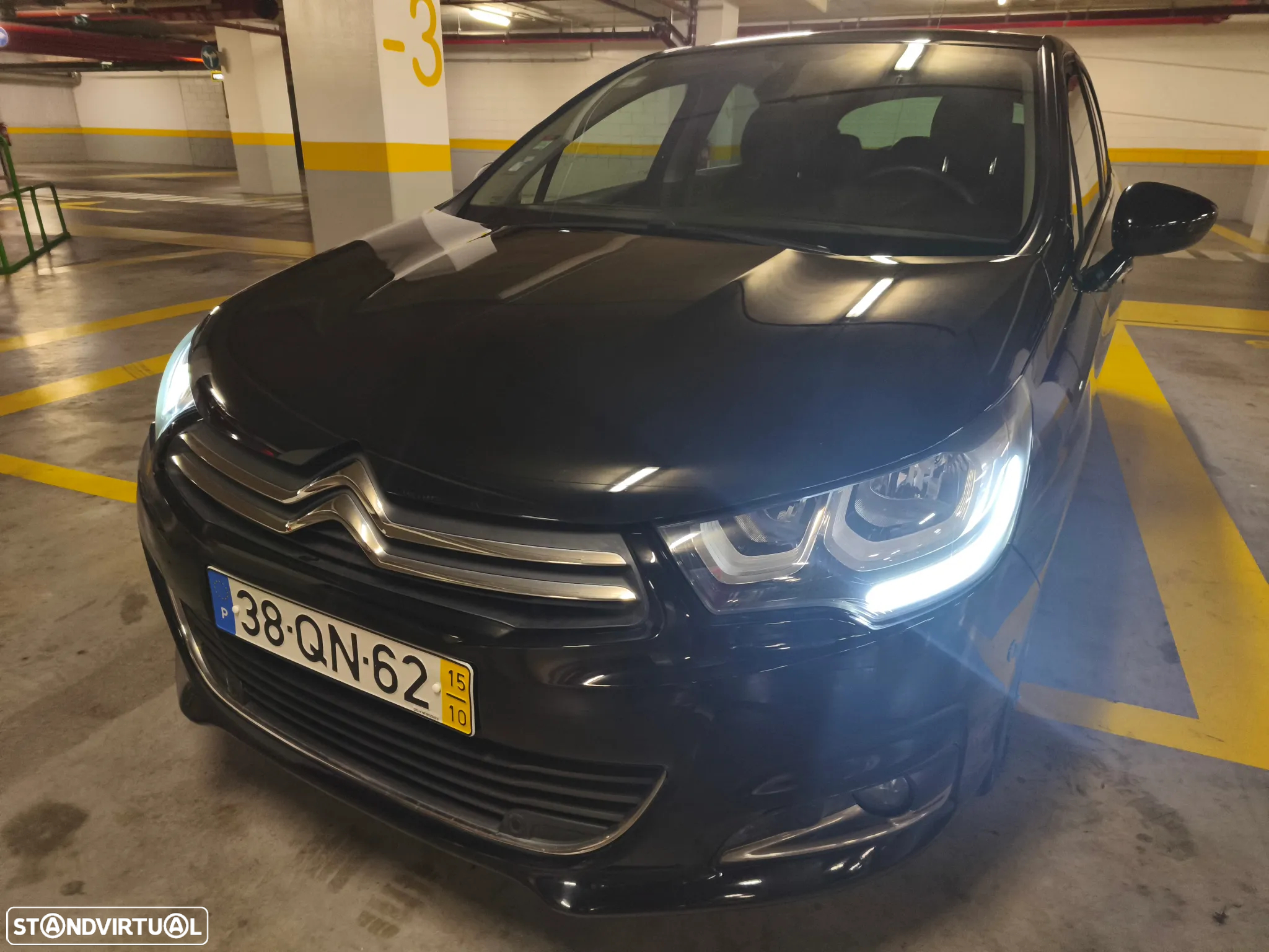 Citroën C4 1.6 BlueHDi Shine - 26