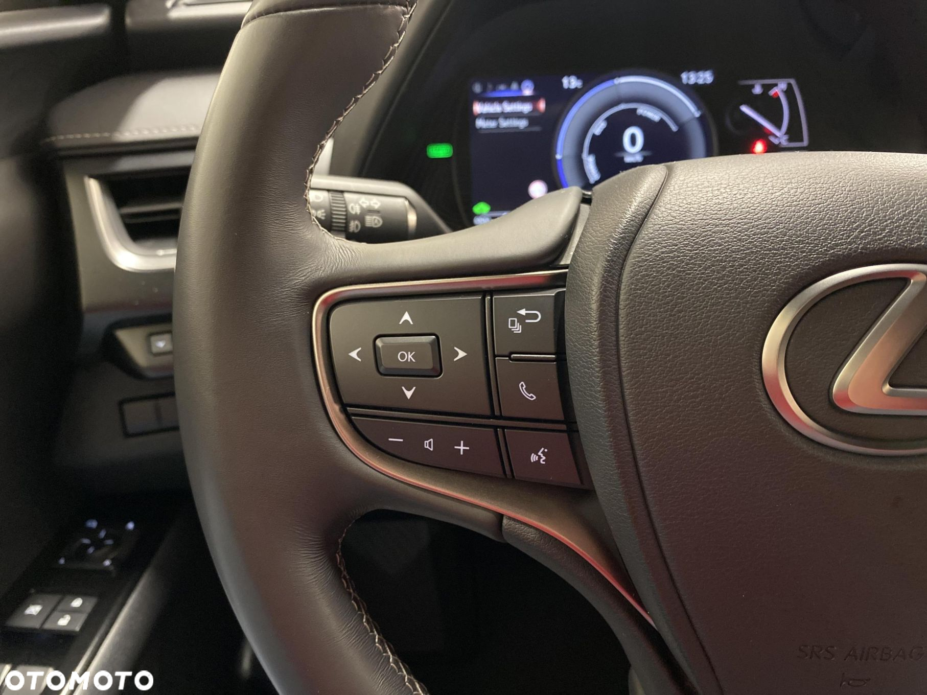 Lexus UX 250h GPF F Impression 2WD - 15