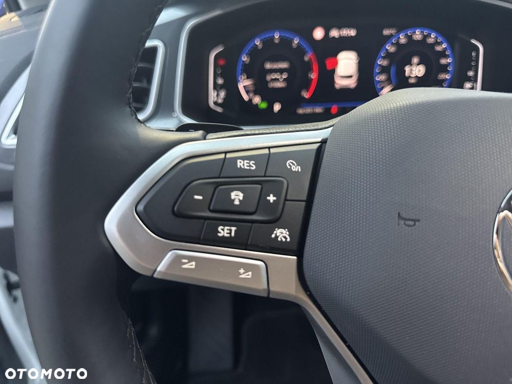 Volkswagen T-Roc 1.5 TSI Style DSG - 22