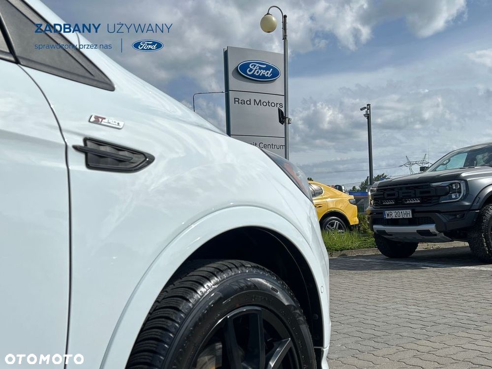 Ford Kuga 1.5 EcoBoost 2x4 ST-Line - 11