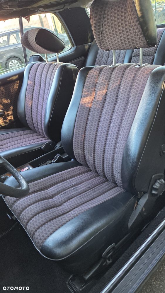 Mercedes-Benz W123 - 6